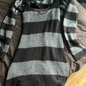 DOLLS KILL Black and Gray Sweater Dress with Shrug MEDIUM.SOLD OUT ON SITE🖤